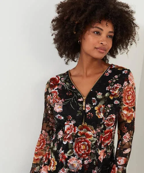 Tops Tunics and Blouses Joebrowns Apparel Macy Lace Zip Top Black Tops Tunics and Blouses Joebrowns Apparel Macy Lace Zip Top Black