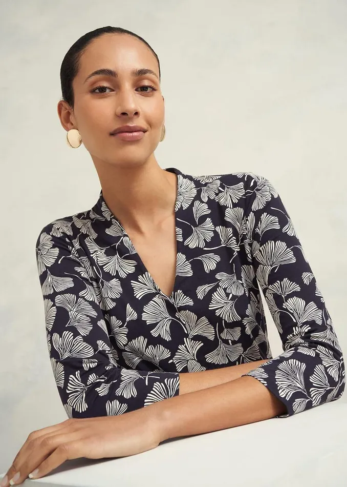 Tops Women HOBBS Aimee Printed Top Navy Ivory