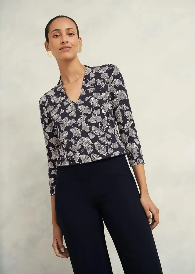 Tops Women HOBBS Aimee Printed Top Navy Ivory