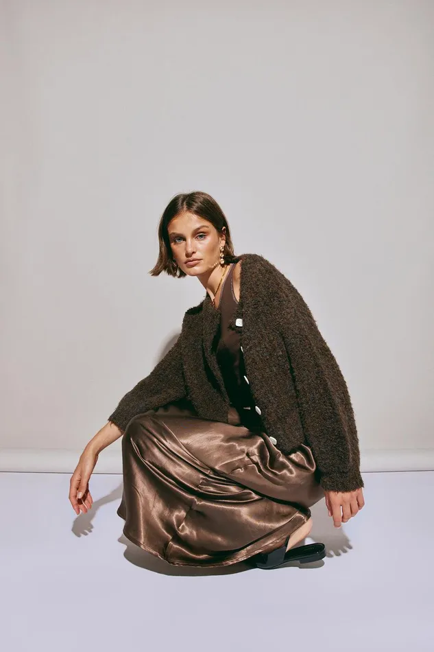 VRG GRL Elsie Knit Cardigan Chocolate Women Cardigans VRG GRL Elsie Knit Cardigan Chocolate Women Cardigans