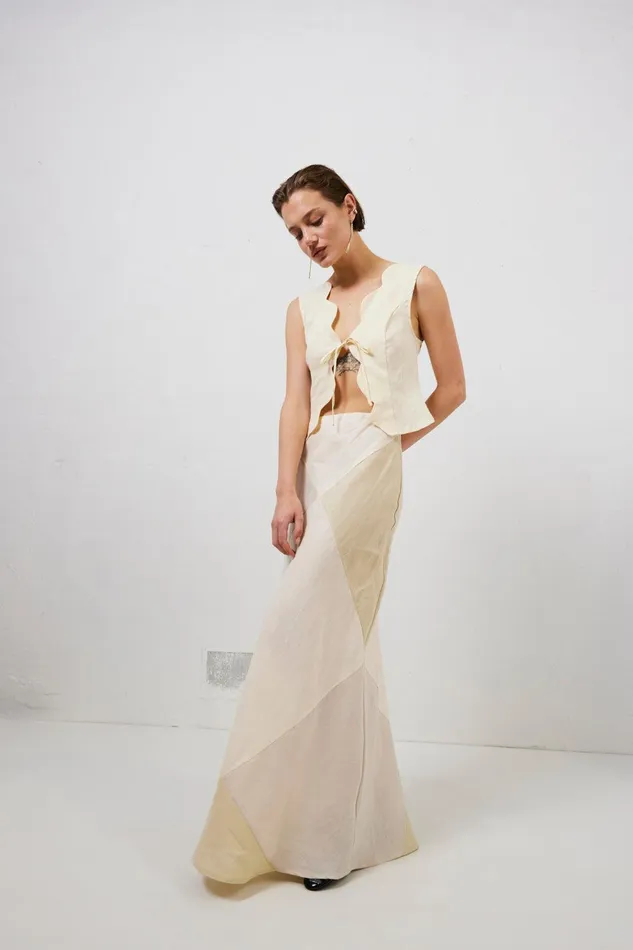 VRG GRL Valencia Bias Cut Linen Maxi Skirt Cream Women Skirts VRG GRL Valencia Bias Cut Linen Maxi Skirt Cream Women Skirts