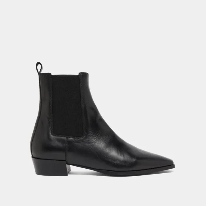 Women Boots With Slight Beveled Heels And Pointed Toes Black JONAK Ankle Boots Lowboots