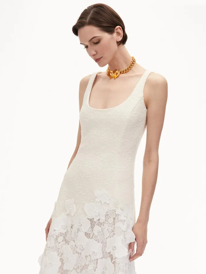 Women Dresses Oscar De La Renta Orchid Guipure and Tweed Sleeveless Dress Ivory Women Dresses Oscar De La Renta Orchid Guipure and Tweed Sleeveless Dress Ivory