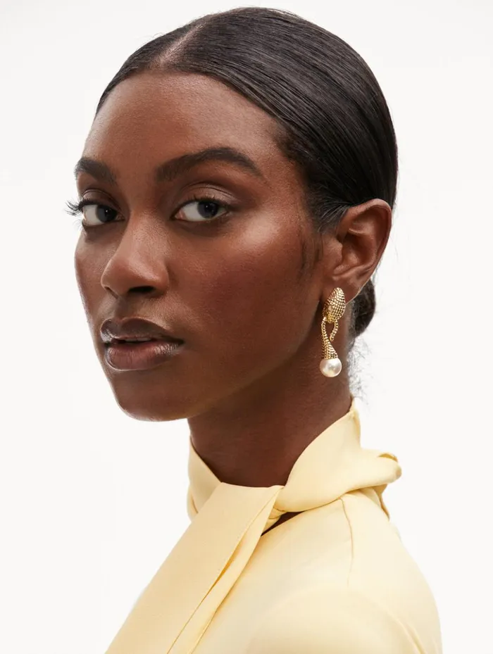 Women Earrings Oscar De La Renta Snake Pearl Drop ClipOn Earrings Gold Women Earrings Oscar De La Renta Snake Pearl Drop ClipOn Earrings Gold