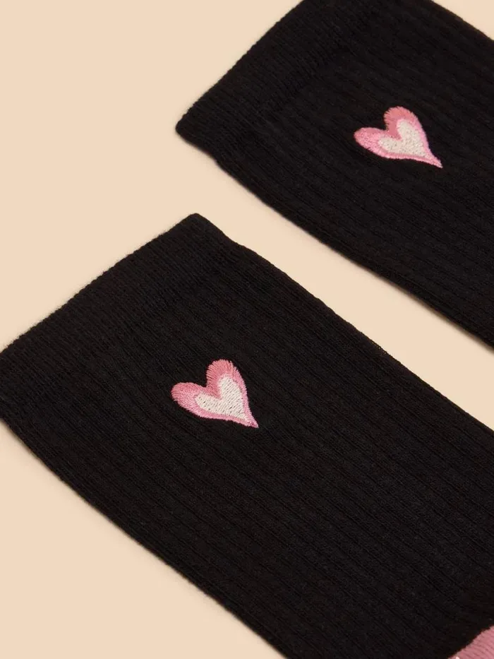Women Embroidered Heart Rib Sock Pure Black White Stuff Socks