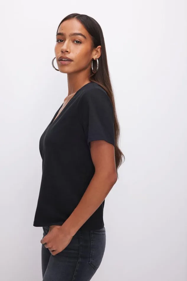 Women GOOD AMERICAN Tops COTTON CLASSIC VNECKTEE Black001