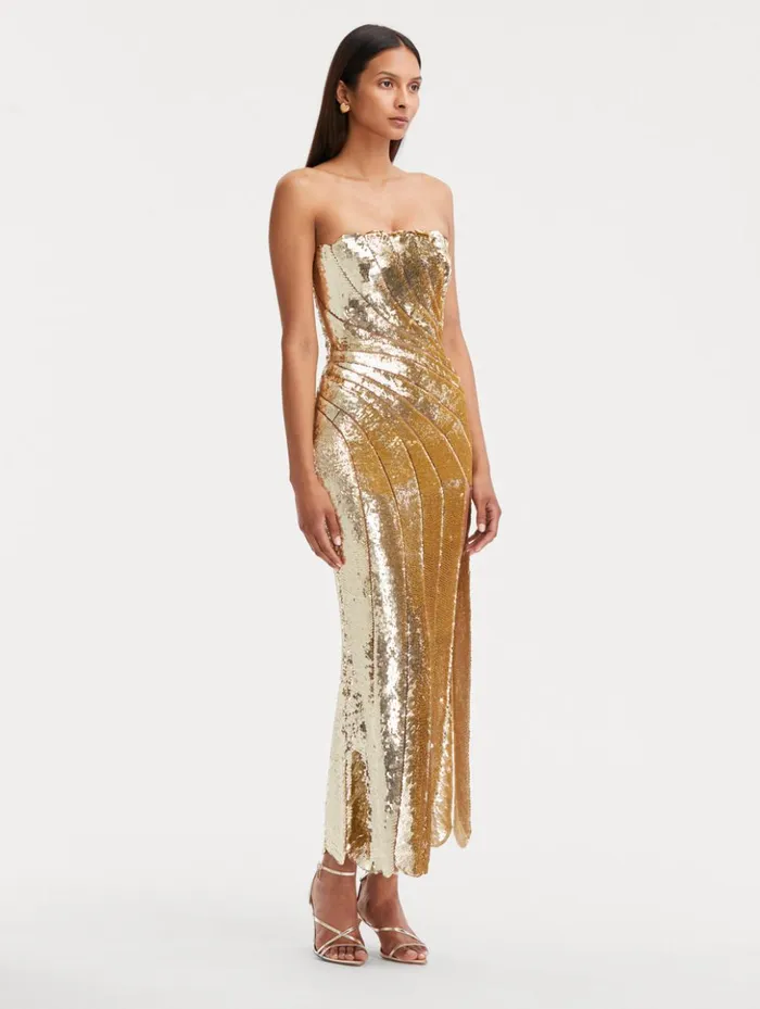 Women Gowns and Caftans Oscar De La Renta Sequin Wave and Scallop Detail Dress Gold Women Gowns and Caftans Oscar De La Renta Sequin Wave and Scallop Detail Dress Gold