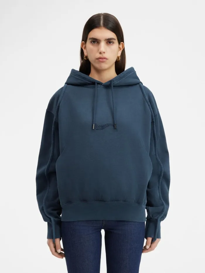 WomenMen Sweatshirts and Joggings JACQUEMUS The Camargue Sweatshirt Dark Navy WomenMen Sweatshirts and Joggings JACQUEMUS The Camargue Sweatshirt Dark Navy