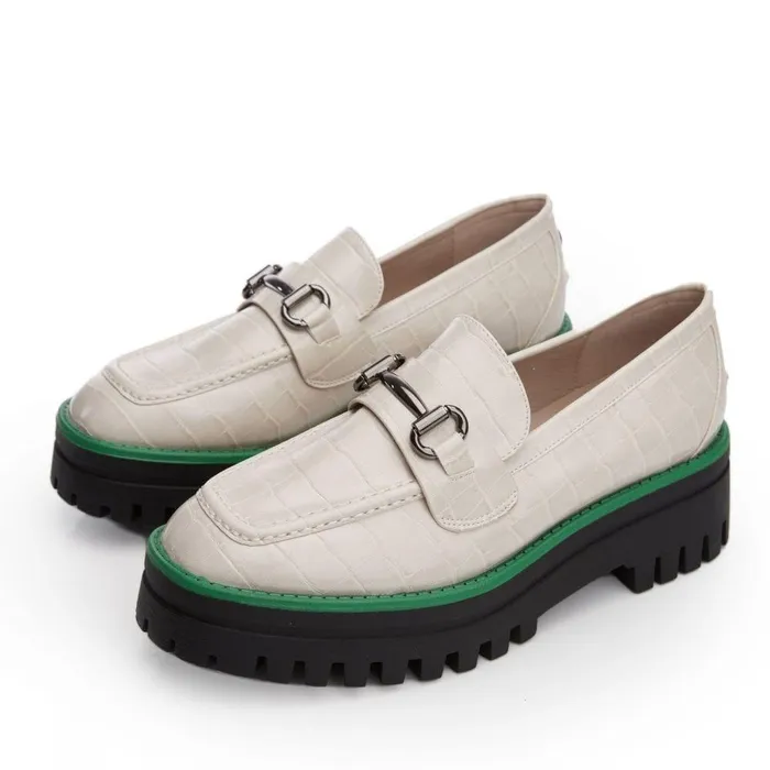 Women Moda In Pelle Brogues And Loafers M By Moda Elloise Off White Patent Mocc Croc