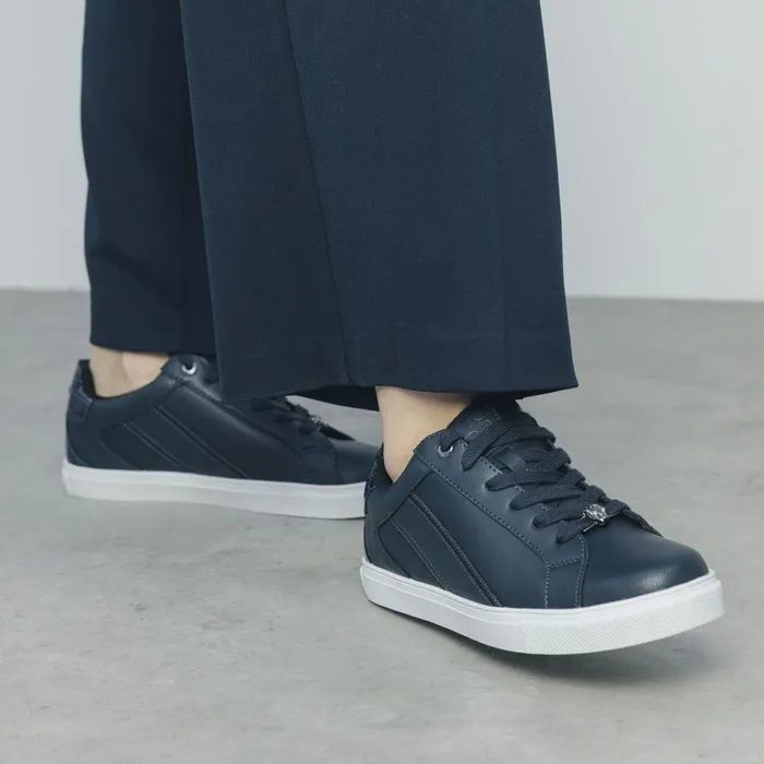 Women Moda In Pelle Casual Trainers Abrini Navy Leather