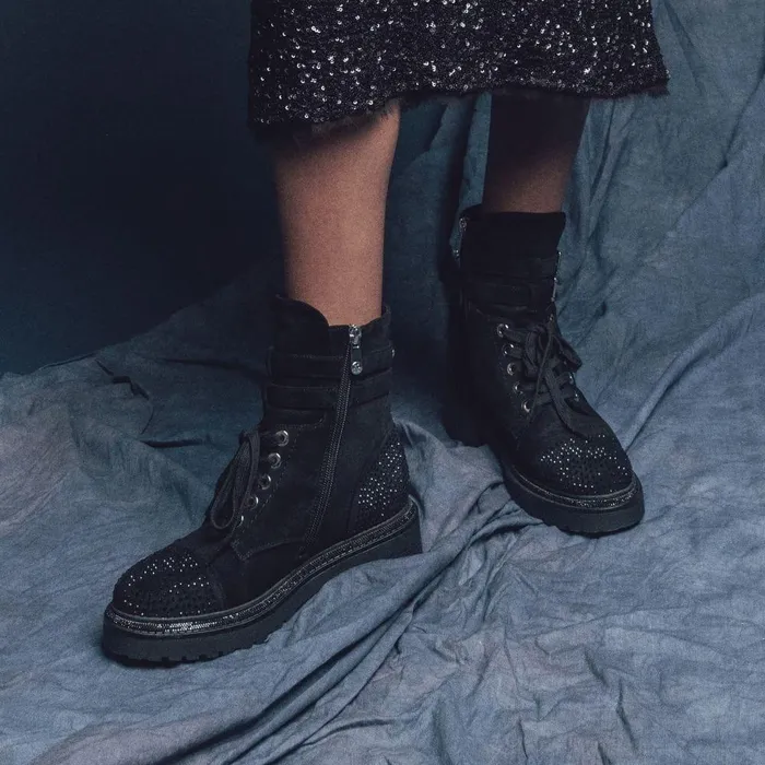Women Moda In Pelle Chunky Boots Pailton Black Alcantara