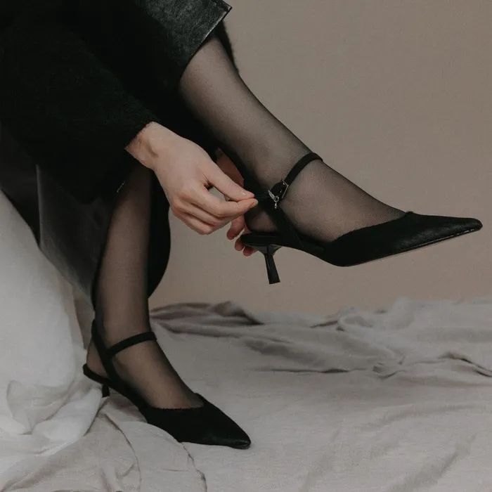 Women Moda In Pelle Court Shoes Jobourg Black Pony Hair