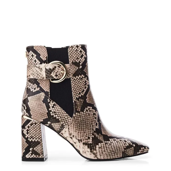 Women Moda In Pelle Heeled And Wedge Boots Kailee Natural Snake Print