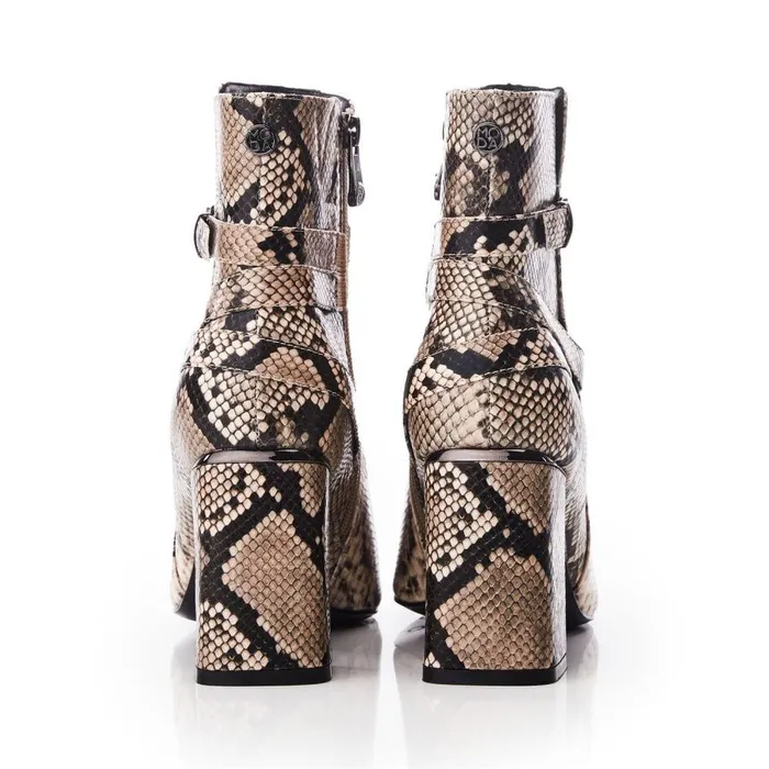 Women Moda In Pelle Heeled And Wedge Boots Kamina Natural Snake Print