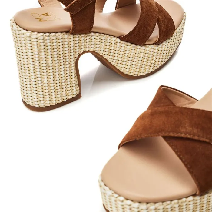 Women Moda In Pelle Heeled Sandals Luchiia Tan Suede