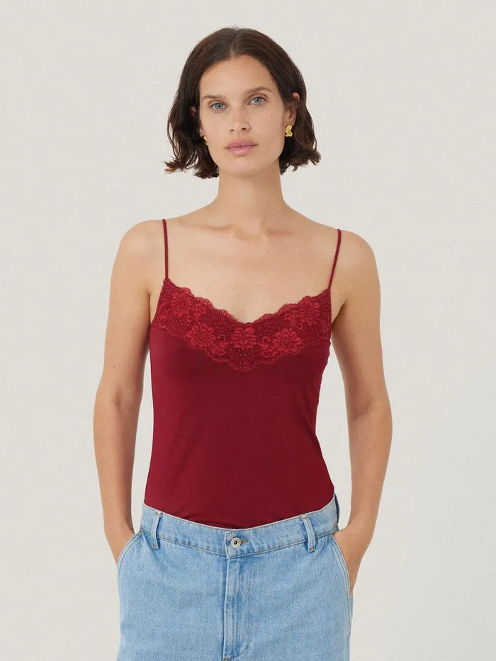 Women Modal Lace Vest Cinema Red Jigsaw Shirts and Tops
