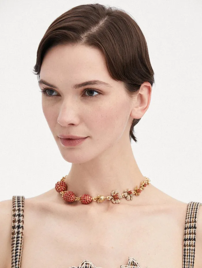 Women Necklaces Oscar De La Renta Strawberry and Flower Necklace Red Women Necklaces Oscar De La Renta Strawberry and Flower Necklace Red