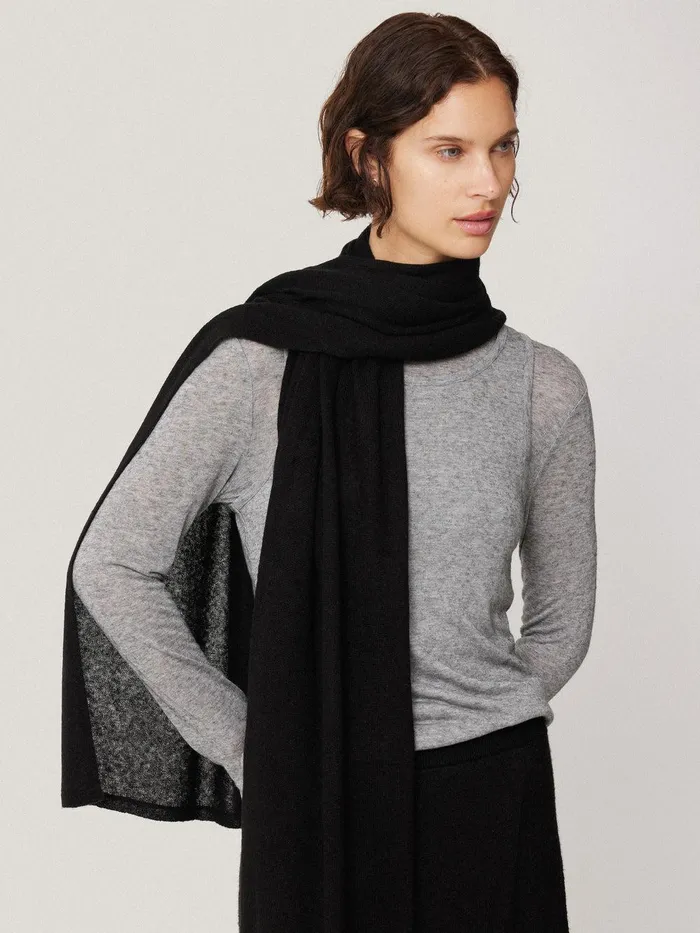 Women Soft Gauzy Knit Scarf Black Jigsaw Knitwear and Cashmere