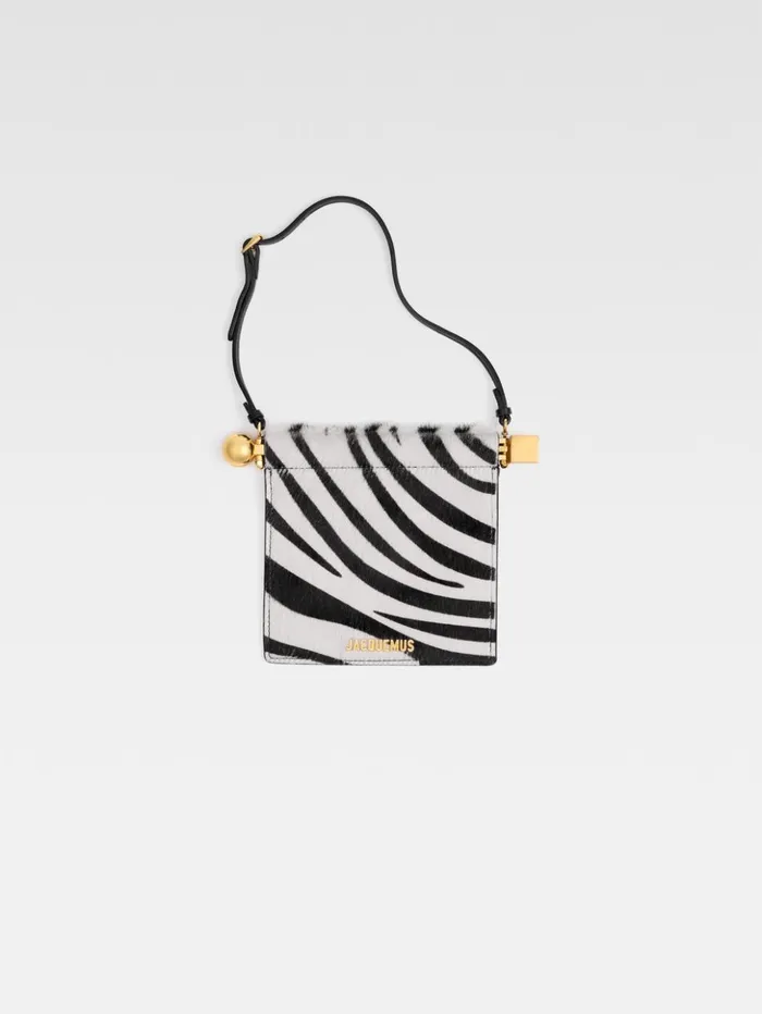Women The Ronds Carrs JACQUEMUS The Rond Carr Wallet Black and White Zebra