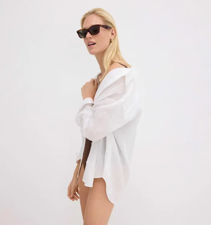 Women Theory Tops Boyfriend Shirt In Relaxed Linen White