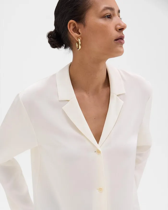 Women Theory Tops Notched Lapel Blouse In Silk Georgette Ivory